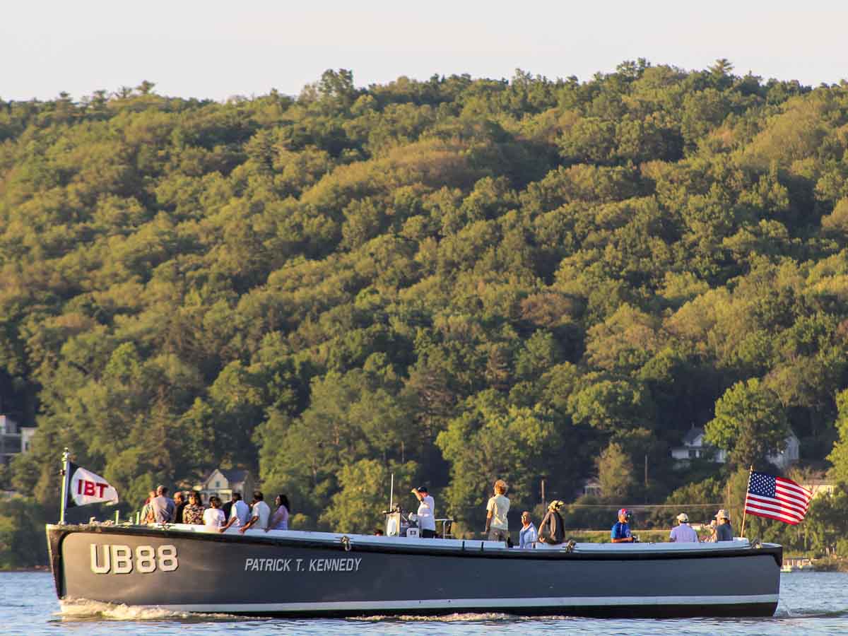 cruises on cayuga lake ny